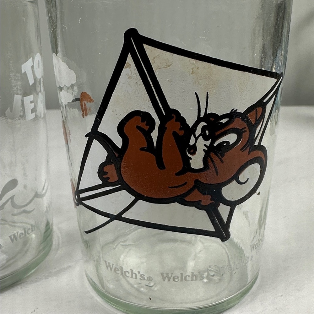Vintage Welch's Tom and Jerry Jelly Jar Glasses From the 1990s. - Picture 6 of 6